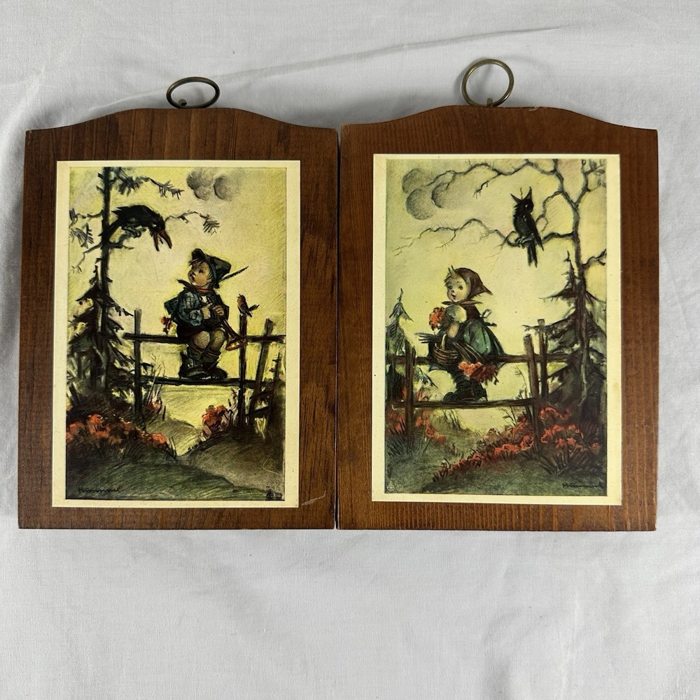 Vintage Set of 2 Hummel Wood Wall Plaques 5" x 7" Boy And Girl On Fence Crow